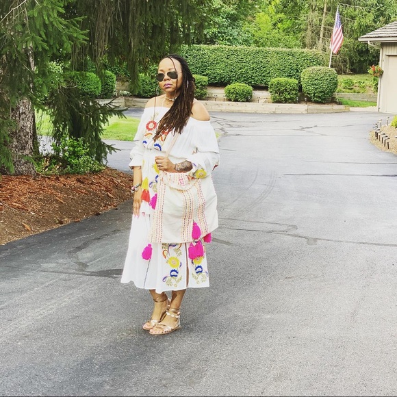 Boho Embroidered Midi Dress - Picture 2 of 7